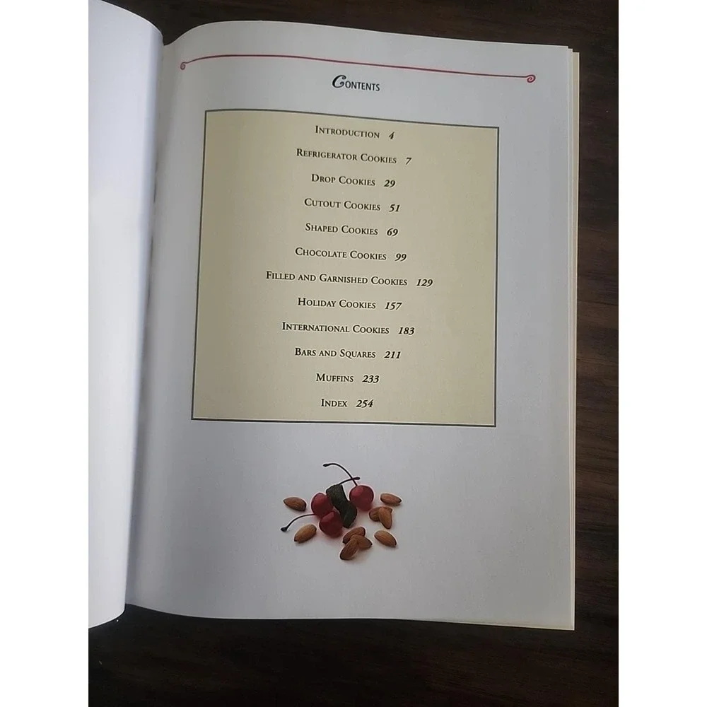 Vintage The Ultimate Cookie Book - 1997 by Tormont Publications